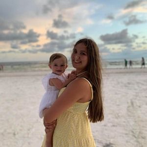 Meet your Posher, Brooke